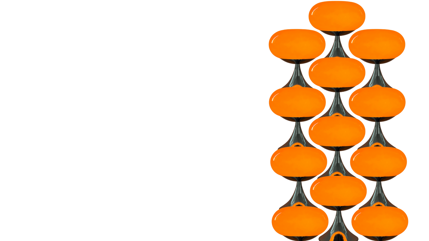 Muster aus orangefarbenen Space Age Lampen mit verchromtem Sockel, symmetrisch angeordnet auf transparentem Hintergrund.